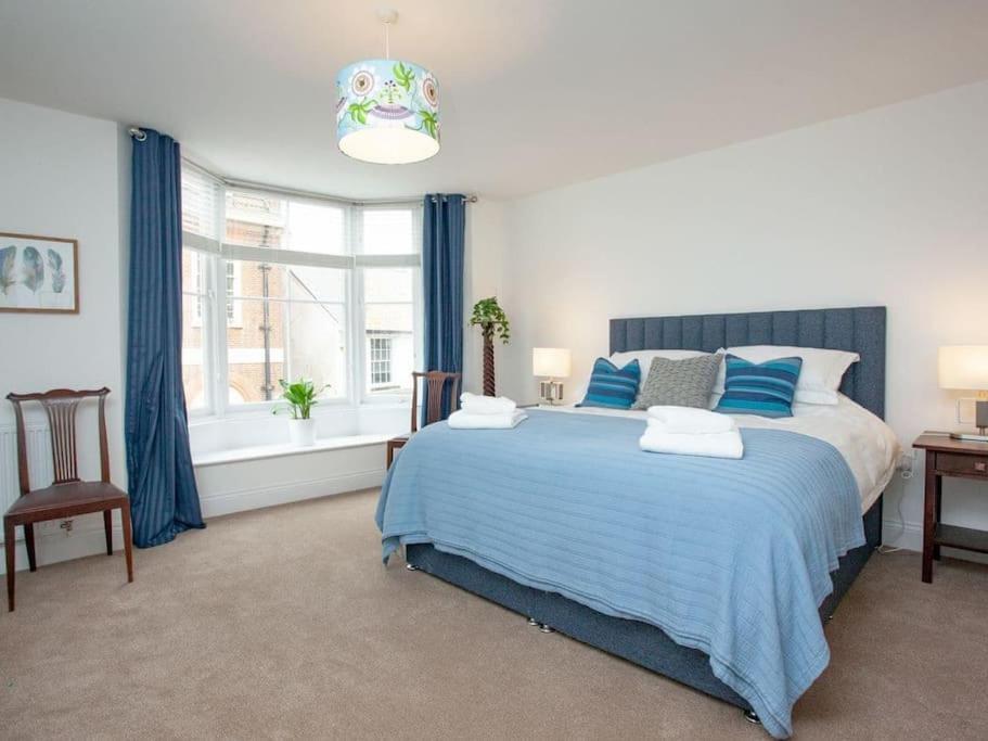 2 Central, Spacious, Apartment With Private Patio Sidmouth Kültér fotó